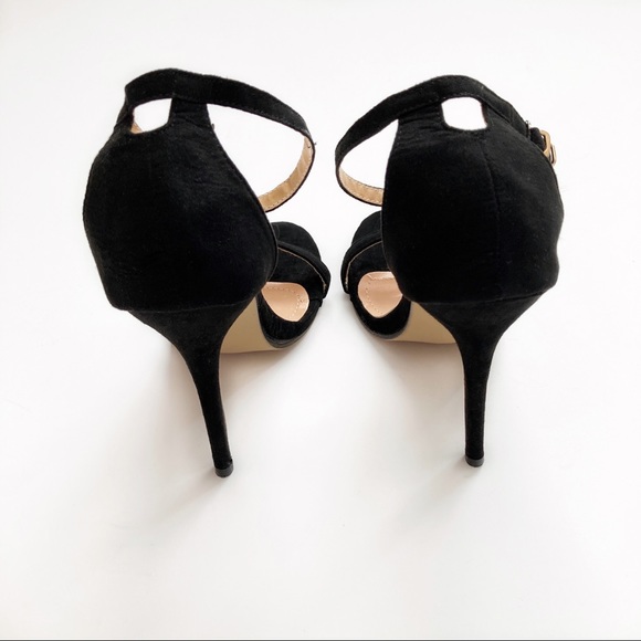 Leather Strappy Sandals Sz 10 Like New - Picture 5 of 7